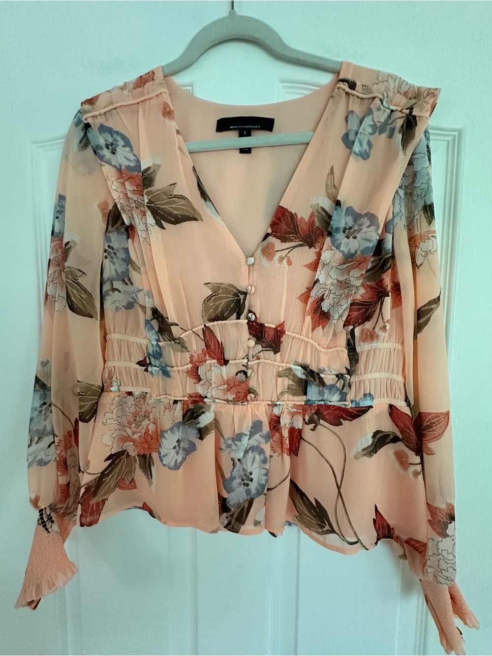 White House Black Market Peach Floral V-Neck Blouse